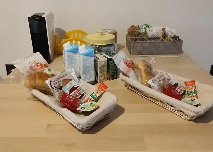 Апартаменти Darsena Tra Arte E Mare Равенна