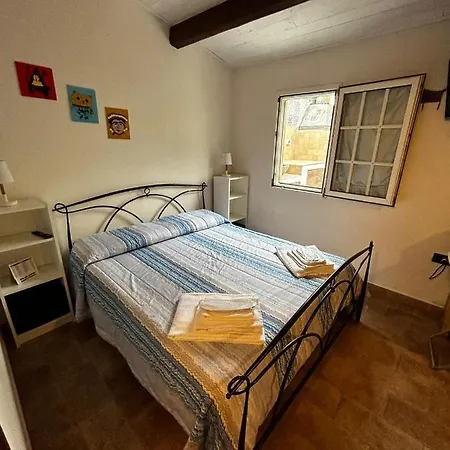 Darsena Tra Arte E Mare Apartman *